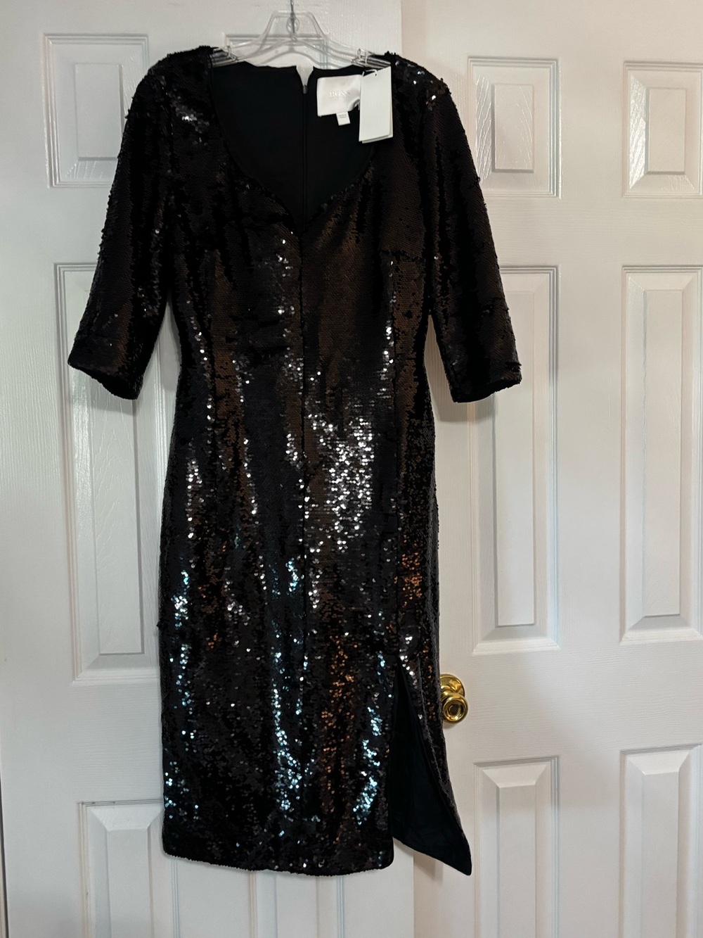 NWT Boss size 6 Sequin Black Cocktail Dress - Elegant Evening Wear